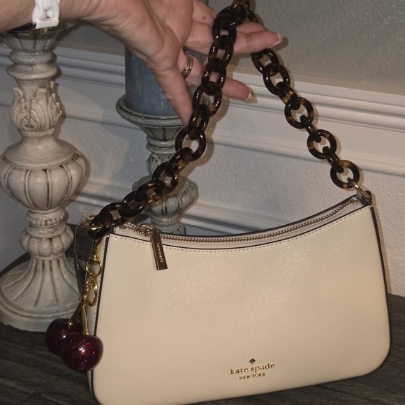 Kate Spade Cream Shoulder Bag with Chain Strap - Picture 3 of 6